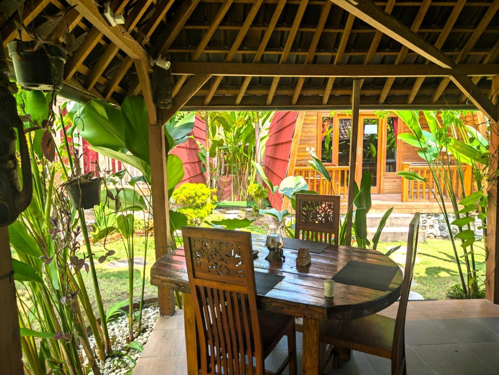 Ayumar Homestay Medewi Пулукан Экстерьер фото